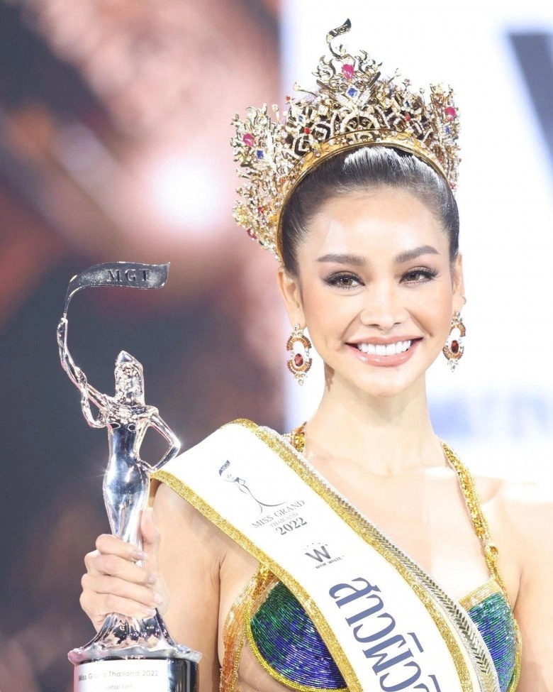 Nhan sắc gợi cảm của miss grand thailand 2022 thuỳ tiên cũng phải chịu thua về sức hút - 2