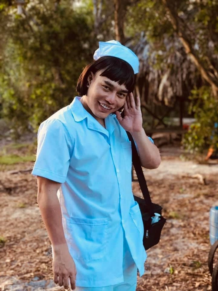 Nhan sắc khi chưa dao kéo của diễn viên hài nghiện thẩm mỹ số 1 showbiz việt - 1