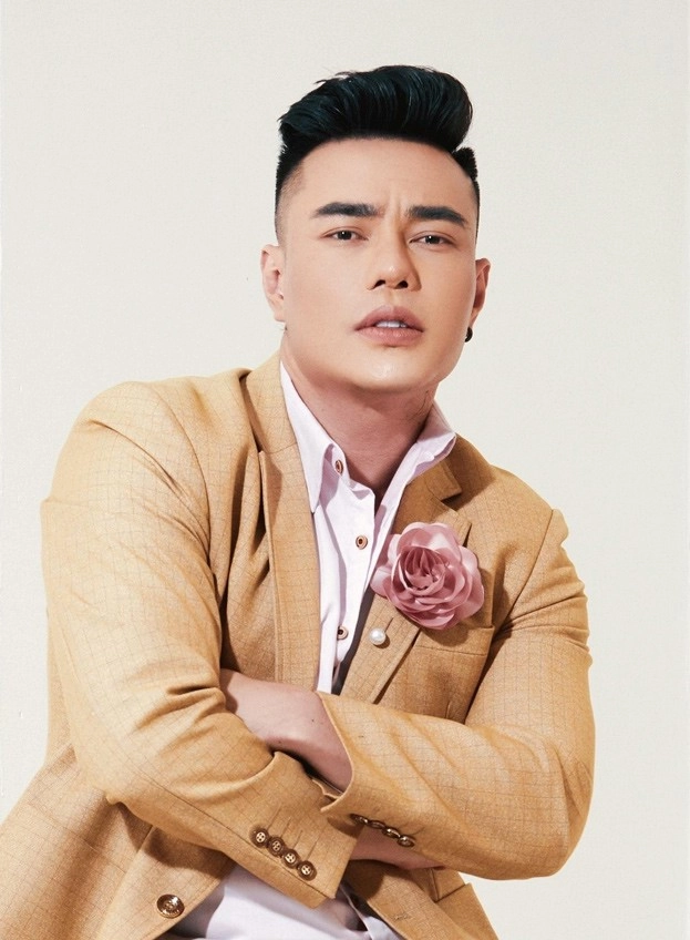 Nhan sắc khi chưa dao kéo của diễn viên hài nghiện thẩm mỹ số 1 showbiz việt - 15