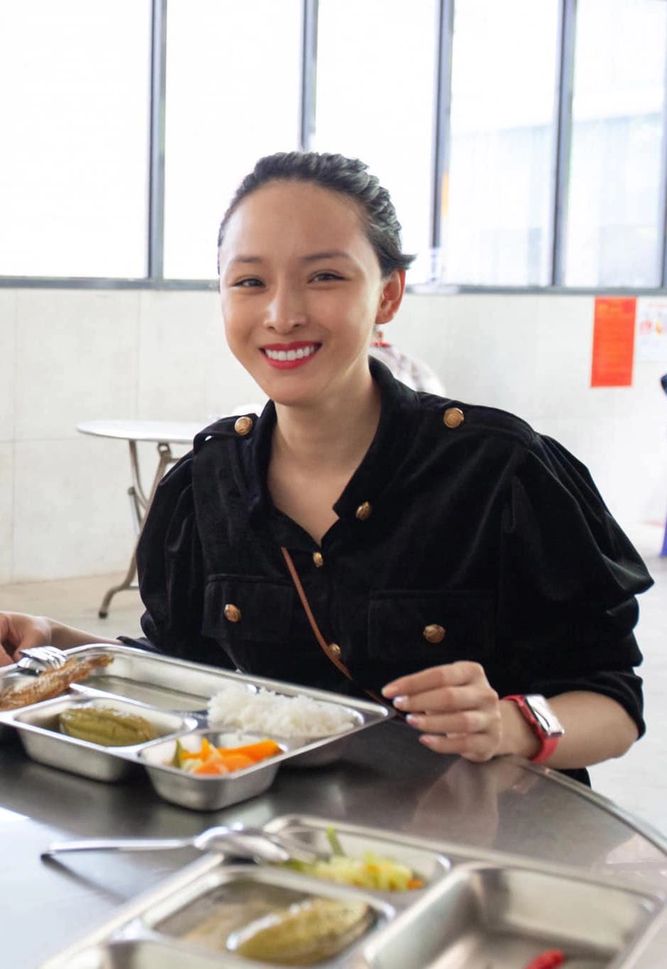 Nhan sắc thật của trương hồ phương nga qua lời kể của chuyên gia make-up - 8