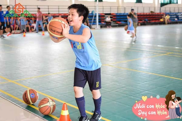 Nhìn bộ phận này để dự đoán trẻ có cao lớn ghi nhớ 4 điểm kích thích bé phát triển - 8