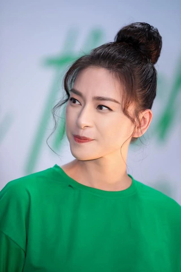 Nhung bo phan de bi nhìn nham là phau thuat tham my nhat trên guong mat sao việt - 9