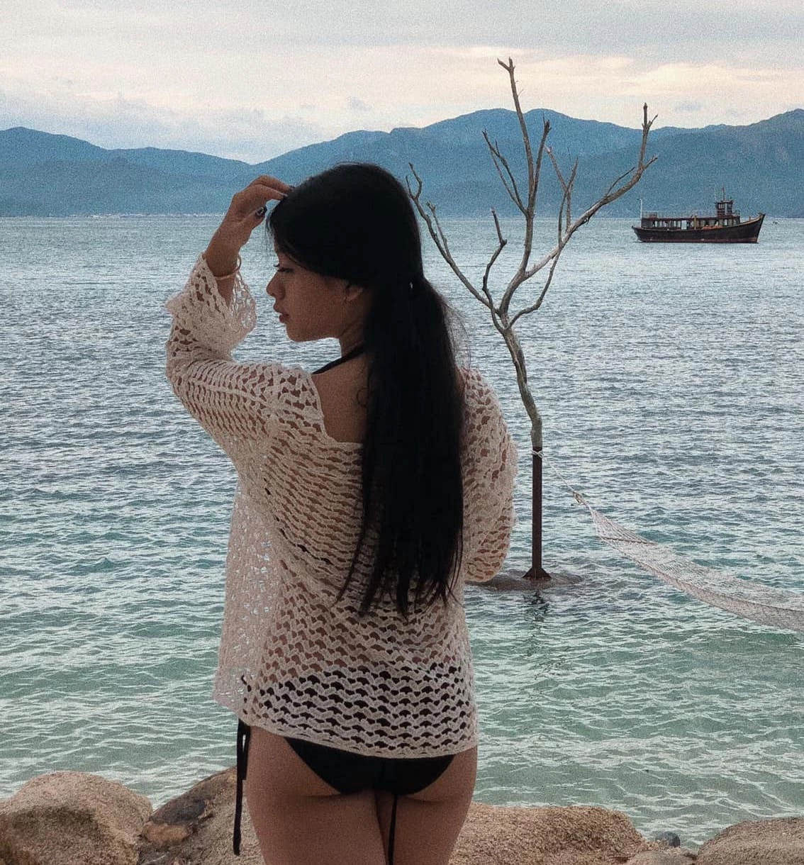 Những cô con gái sao việt ngấp nghé tuổi trăng tròn nhà giàu xinh đẹp tài năng - 10
