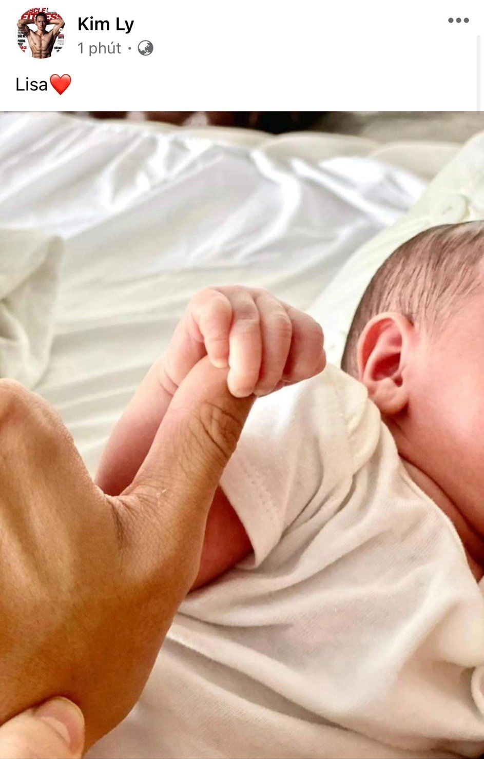 Những khoảnh khắc bố bố con con của kim lý và lisa làm hồ ngọc hà ghen đỏ mắt - 11