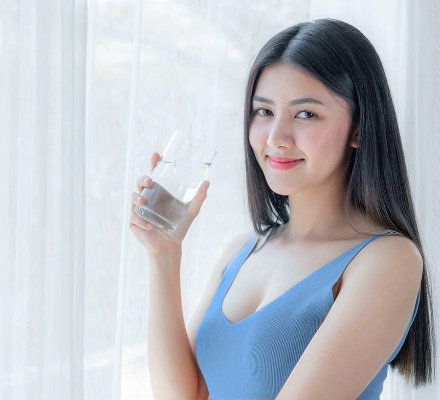 Những làn da bị nghi tẩy trắng của các mỹ nhân đặng thu thảo và hà hồ bị gọi tên - 24