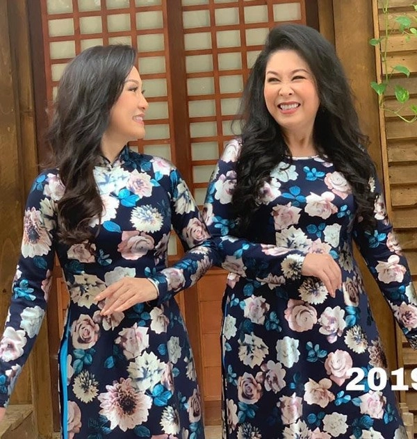Những lần đọ gu thời trang không ai thua ai của đôi bạn 30 năm hồng vân - hồng đào - 16