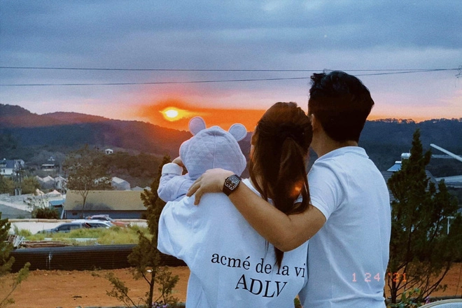 những thiên thần áo trắng 12 năm nhã phương chồng chiều con ngoan mai phương làm nhiều người xót xa - 8