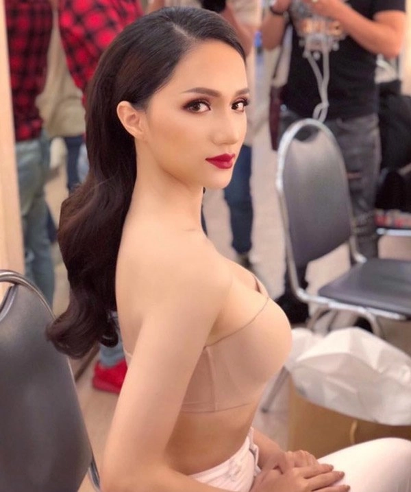 Những vòng ngực phát ngốt của sao việt đứng đầu là hai hoa hậu - 8