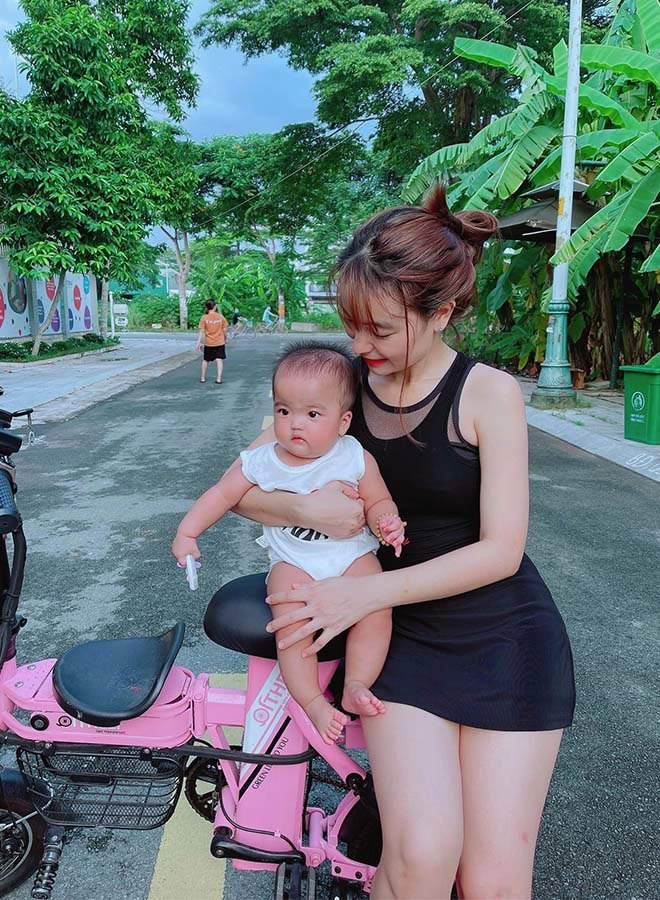 Nỗi khổ của vợ mạc văn khoa khi nuôi con trong biệt thự 50 tỷ vườn to nhà rộng - 8