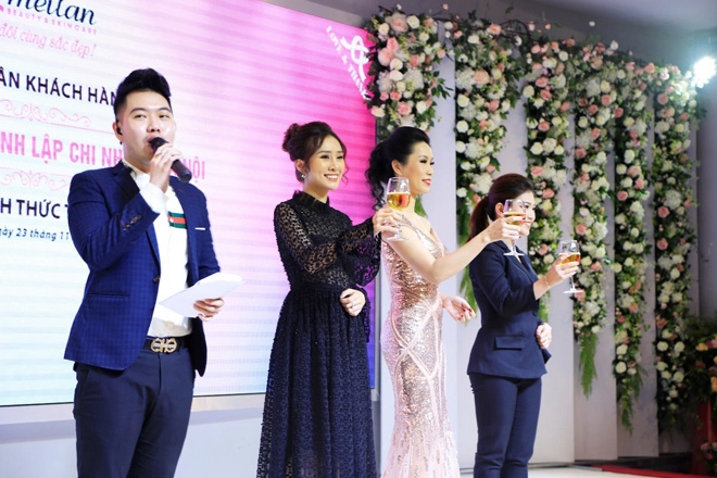 Nsưt trịnh kim chi lộng lẫy tham dự đại tiệc sinh nhật khủng của tmv rmeilan hà nội - 1