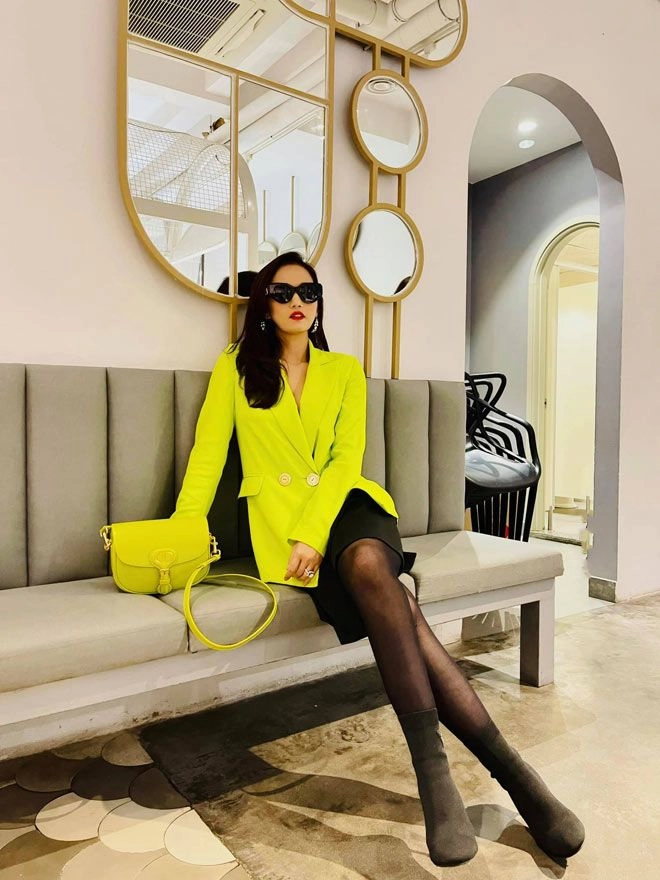 Nữ diễn viên nổi bật khi chụp cùng việt anh quỳnh nga có con trai chủ tịch 2 công ty - 5