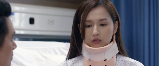 Nữ dv đẩy lã thanh huyền ngã gãy cổ làm mẹ đơn thân 34 tuổitrẻ đẹp như chị em với con gái - 3