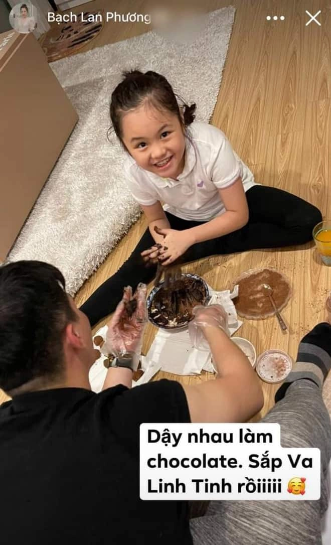 Nữ mc xinh nhất nhì vtv làm mẹ đơn thân gợi cảm được trai tân kém 6 tuổi mê đắm - 17