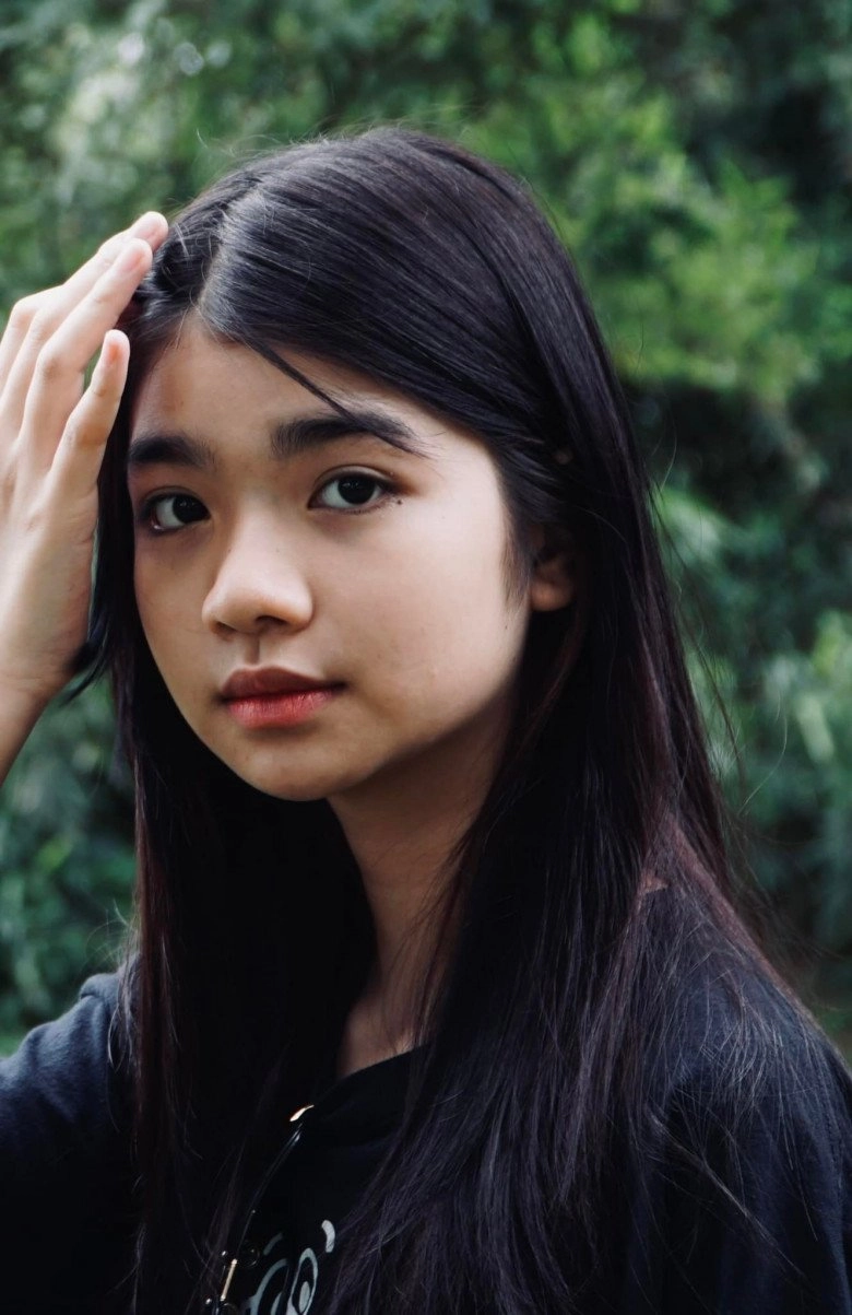 Nữ sinh cấp 3 xinh hút ánh nhìn hóa ra là con gái nsưt võ hoài nam hương vị tình thân - 8