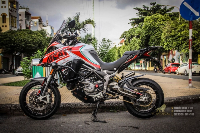 Nvx khoe dáng cùng pkl của nhà ducati - 6