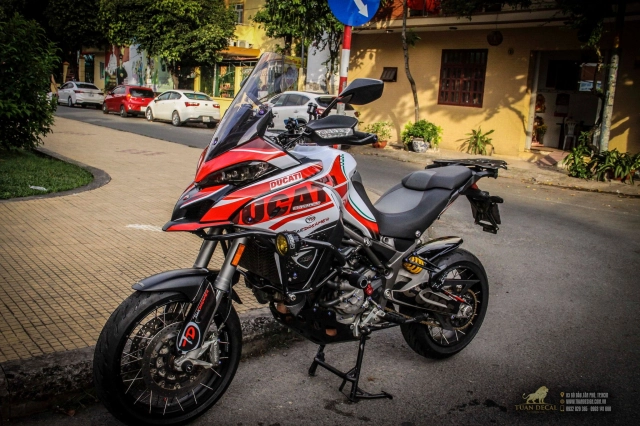 Nvx khoe dáng cùng pkl của nhà ducati - 13