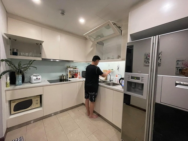 Ở cơ quan hét ra lửa về nhà btv đông con nhất vtv quang minh nể vợ nhận chăm con - 2