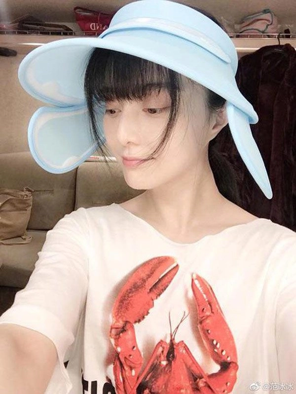 Ở việt nam có nàng hậu che nắng kỹ hơn cả phạm băng băng - 6