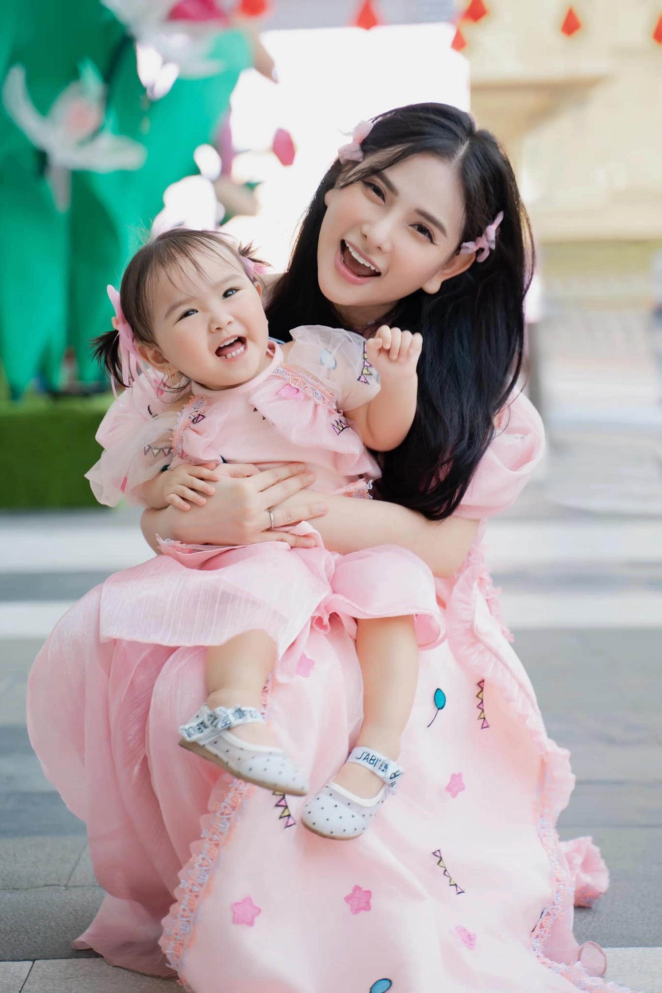 Ôm con riêng về sống chung với chồng kém 10 tuổi thu thủy mây trắng giờ hạnh phúc viên mãn - 14