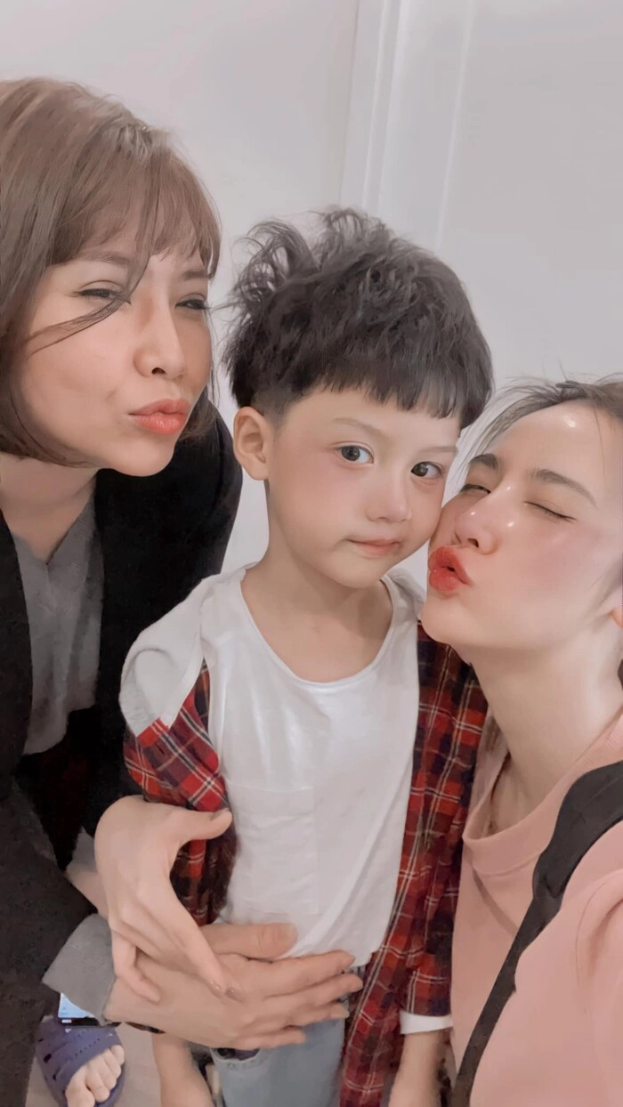 Ôm con về ngoại làm mẹ đơn thân giữa tết huyền lizzie giờ giàu sang ngày càng hở bạo - 10