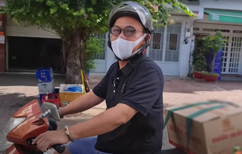 Ông trùm chống lưng cho trấn thành hoài linh có vợ đẹp nức nở con học trường 700 triệunăm - 14