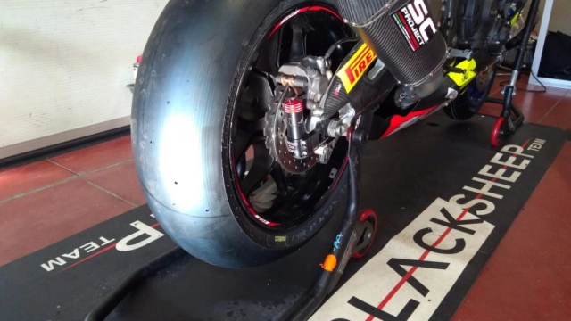 Over suspension là gì tại sao lại được xuất hiện ở bánh sau của những chiếc xe đua mô tô - 3