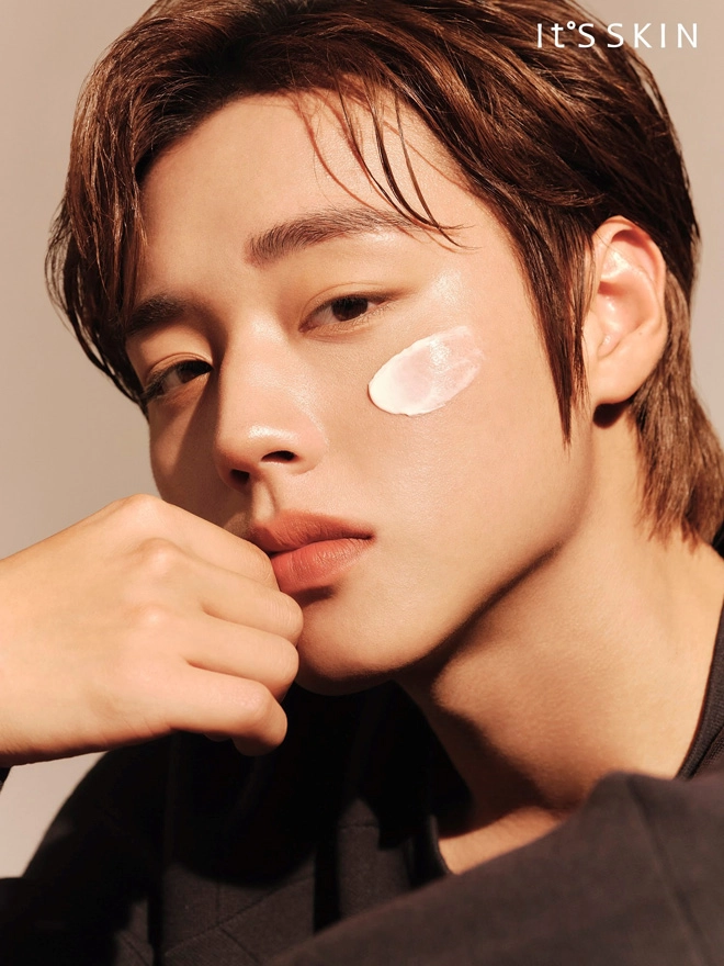 Park ji hoon trở thành đại sứ thương hiệu của its skin - 1