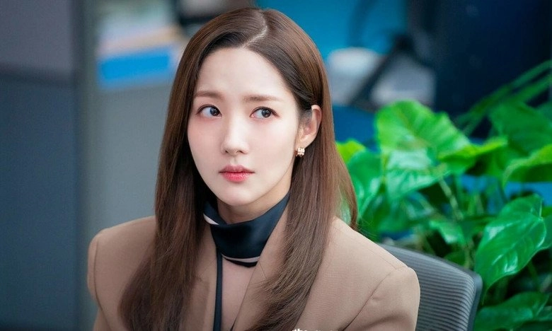 Park min young chạm trán đối thủ mặt xinh body chất lượng quan trọng là mặc siêu đẹp - 1
