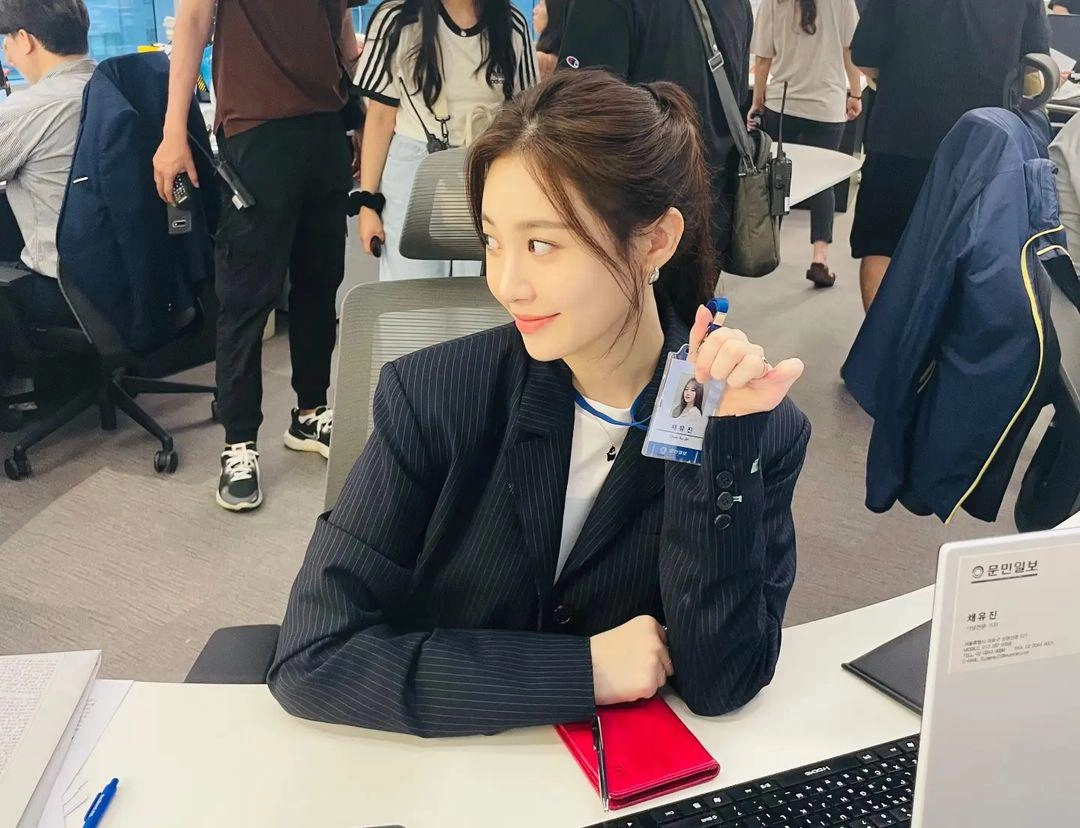 Park min young chạm trán đối thủ mặt xinh body chất lượng quan trọng là mặc siêu đẹp - 8