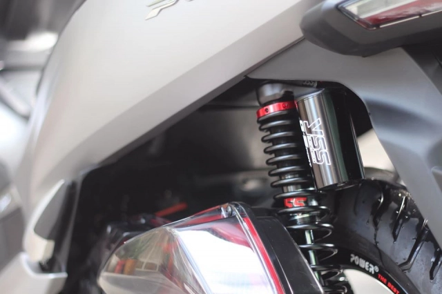Pcx 150 độ với dàn trang bị đỉnh khỏi chỉnh của biker việt - 6