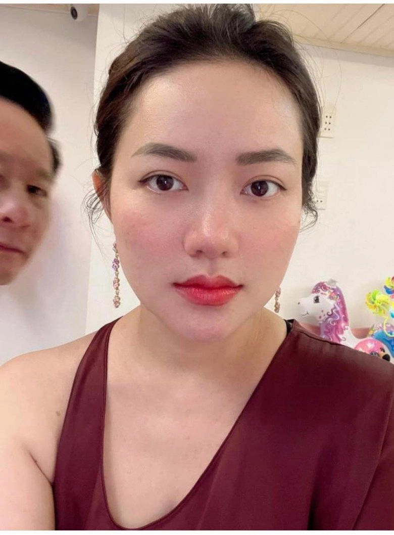 Phan như thảo khoe dung mạo càng già càng trẻ bảo sao đại gia đức an mê vợ đến thế - 8