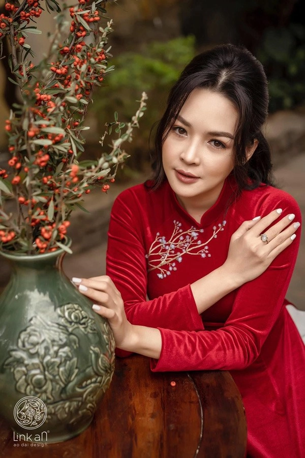Phau thuat gan het khuôn mat các hotgirl mang xã hoi ngày ấy giờ thế nào - 5