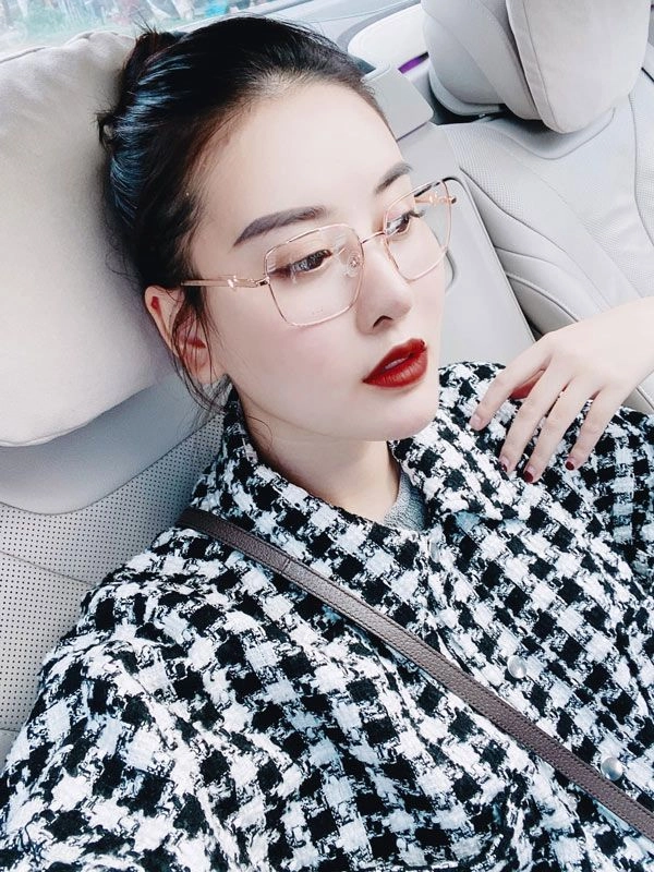 Phau thuat gan het khuôn mat các hotgirl mang xã hoi ngày ấy giờ thế nào - 20