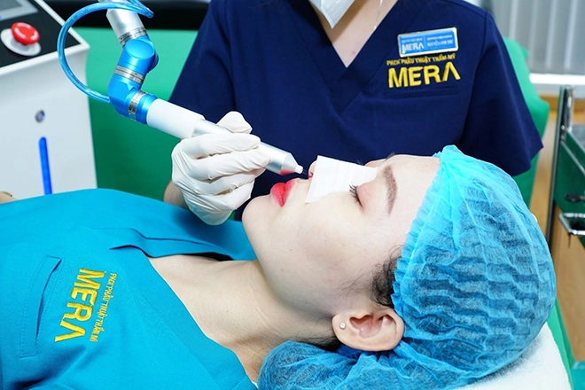 Phòng khám chuyên khoa pttm mera - đẳng cấp từ cơ sở vật chất tới công nghệ làm đẹp - 4