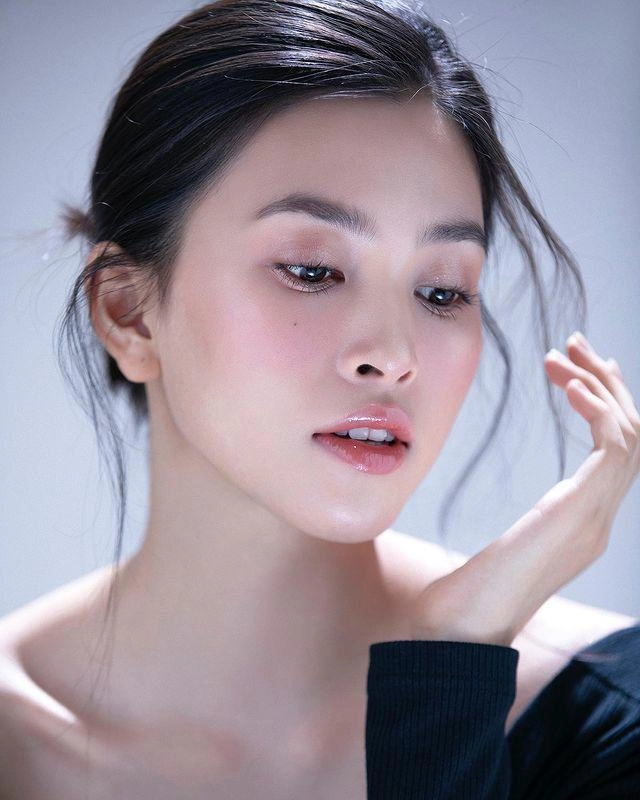 Phục thù màu son đỏ tiểu vy bơm môi thảm hoạ ngày nào giờ xinh đẹp hơn bội phần - 6