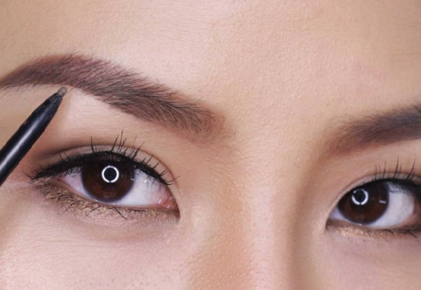 Phun chân mày cách chọn dáng màu phù hợp và các lưu ý - 3