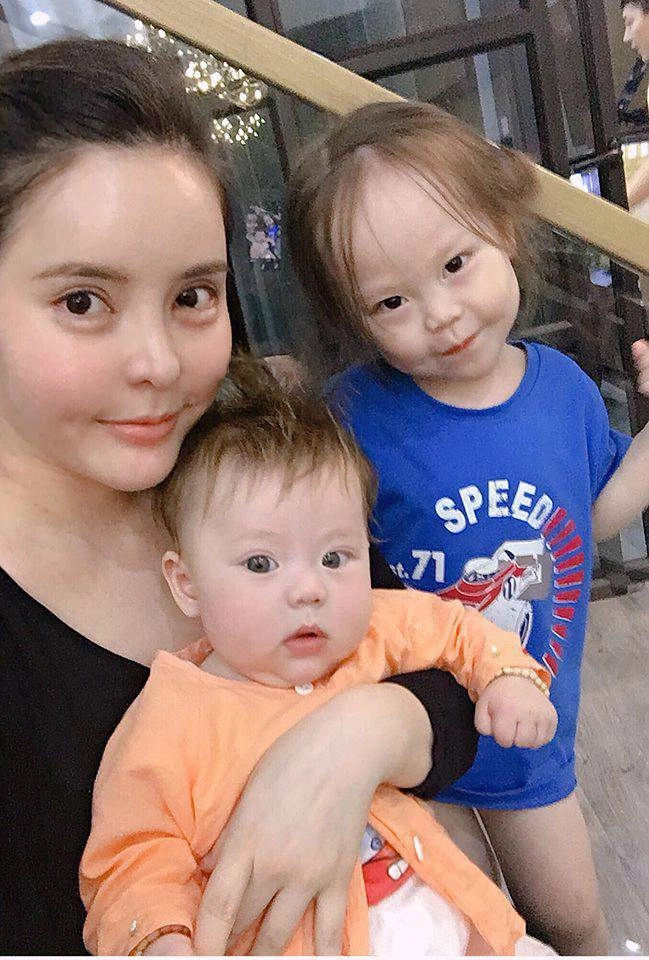 Phượng thị nở khoe diện mạo con trai sao y bản chính lần đầu công khai chồng trẻ giấu mặt - 8