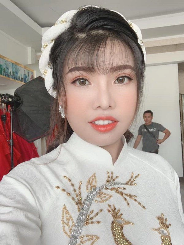 Phượng thị nở vừa vượt cạn sinh thêm con hậu dao kéo mặt diện mạo đứa trẻ thật may mắn - 8