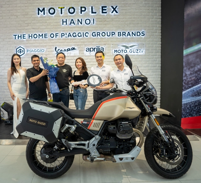 Piaggio việt nam tiếp tục khai trương showroom motoplex ở hà nội - 1