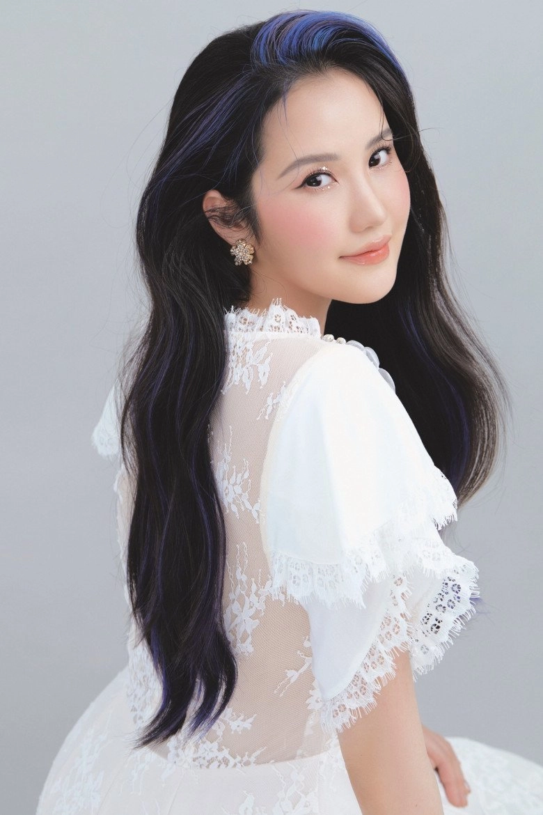 Primmy trương trốn con hẹn hò chồng thiếu gia sắc vóc xinh đẹp không kém thời còn son - 8