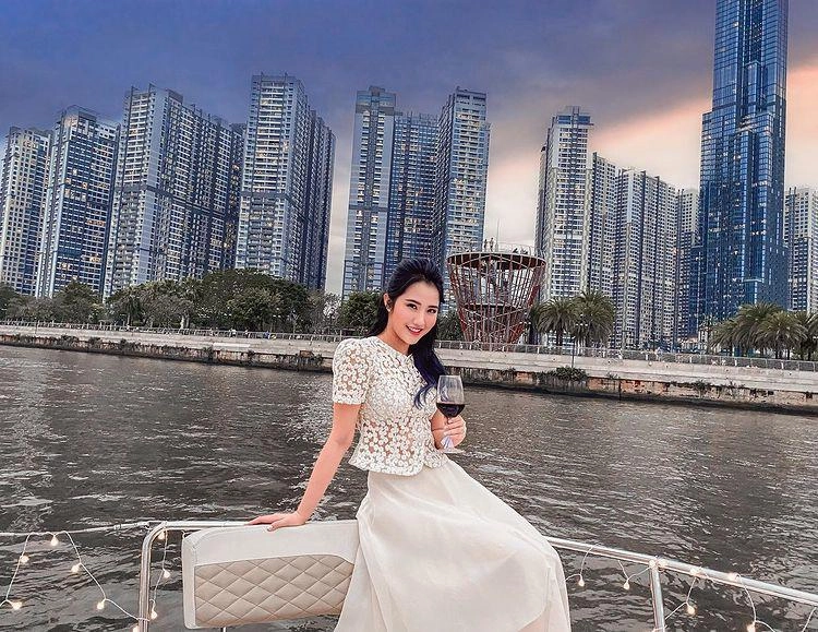 Primmy trương xả vai mẹ bỉm lên đồ đi làm chuẩn phu nhân gia tộc giàu có - 6