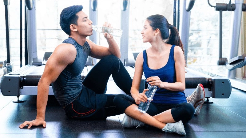Quay lại phòng tập sau giãn cách làm sao để giảm bớt triệu chứng đau cơ - 2