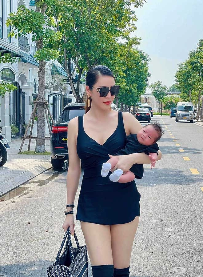 Quế vân đăng clip đỡ cổ con ai thoạt nhìn cũng thấy đáng sợ - 6
