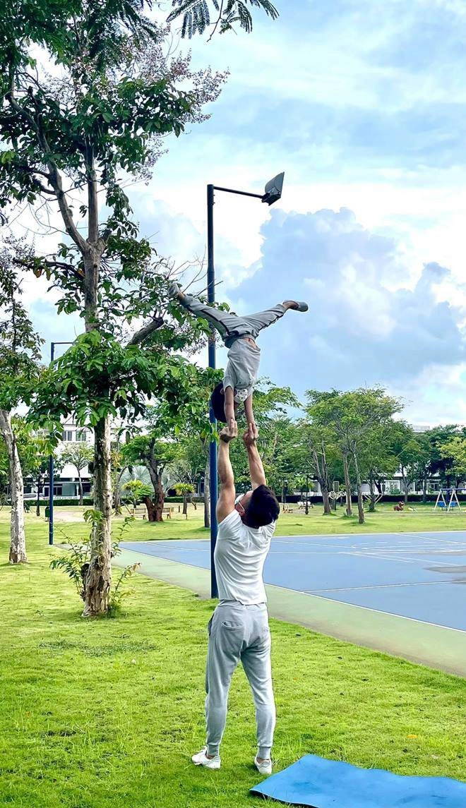 Quốc cơ tự hào con trai và cháu 4 tuổi làm được điều khó trẻ em việt nào làm được - 8