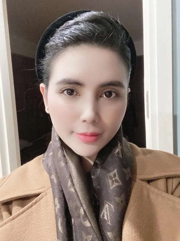 Quỳnh hoa tự bóp mũi chứng minh đẹp tự nhiên không phẫu thuật thẩm mỹ - 16