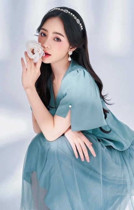Quỳnh kool ra ngoài trét 7749 lớp make-up nhưng khi để mặt mộc ai cũng ngưỡng mộ - 6