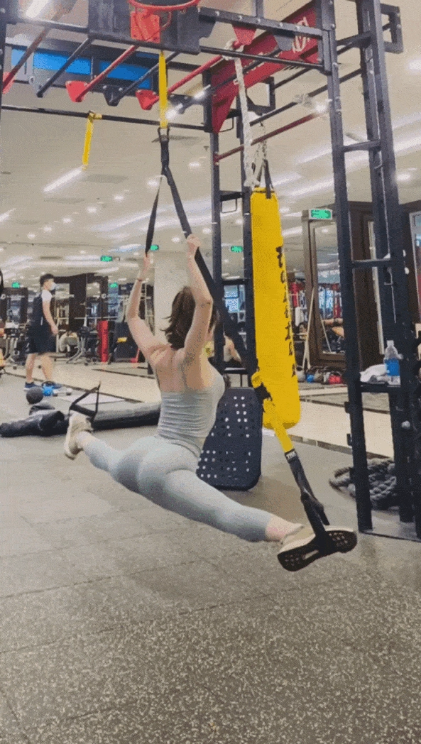 Quỳnh nga thả dáng mê li khi tập xoạc trên không việt anh liền hỏi xin chỉ giáo - 3