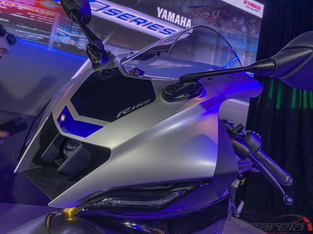 R15m 2022 được yamaha trình làng với giá bán chưa tới 80 triệu - 3