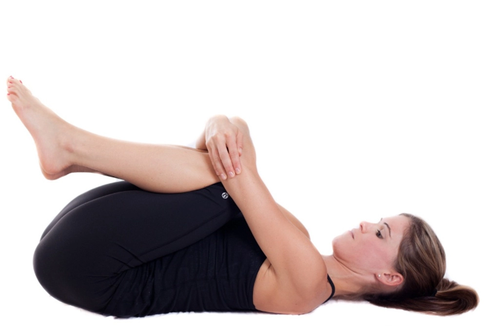 Rèn luyện sự dẻo dai sở hữu ngay vòng eo săn chắc nhờ những bài tập yoga giảm mỡ bụng - 1
