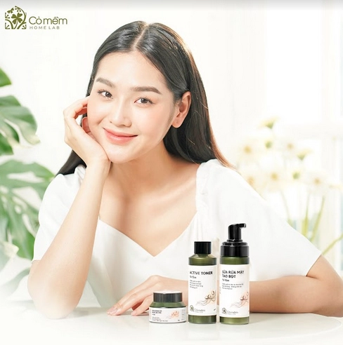 Review bộ chăm sóc da tơ tằm của cỏ mềm tối giản - dịu nhẹ - cho da mướt mịn - 7